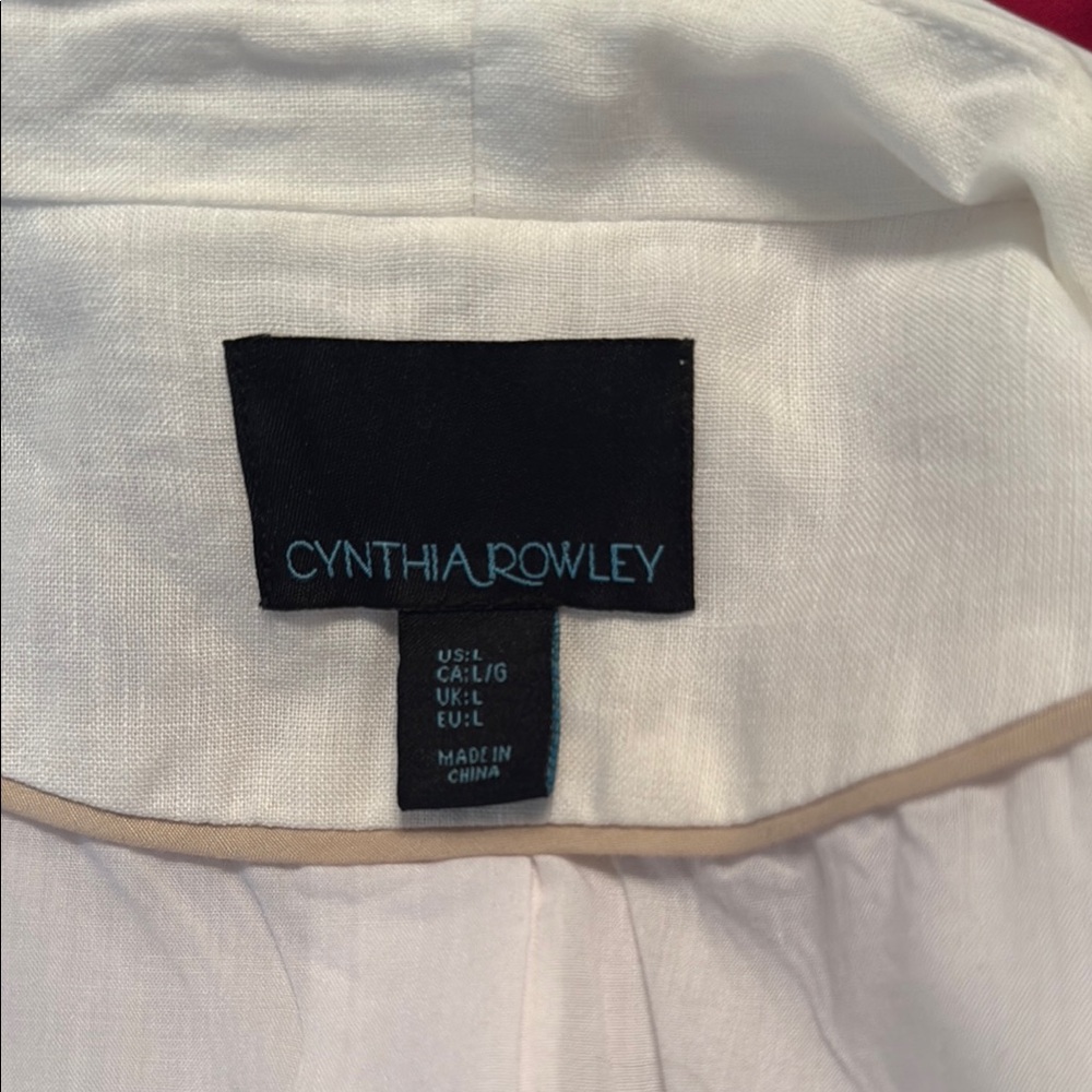 Cynthia Rowley White Blazer with Tailored Silhouette - Picture 2 of 7